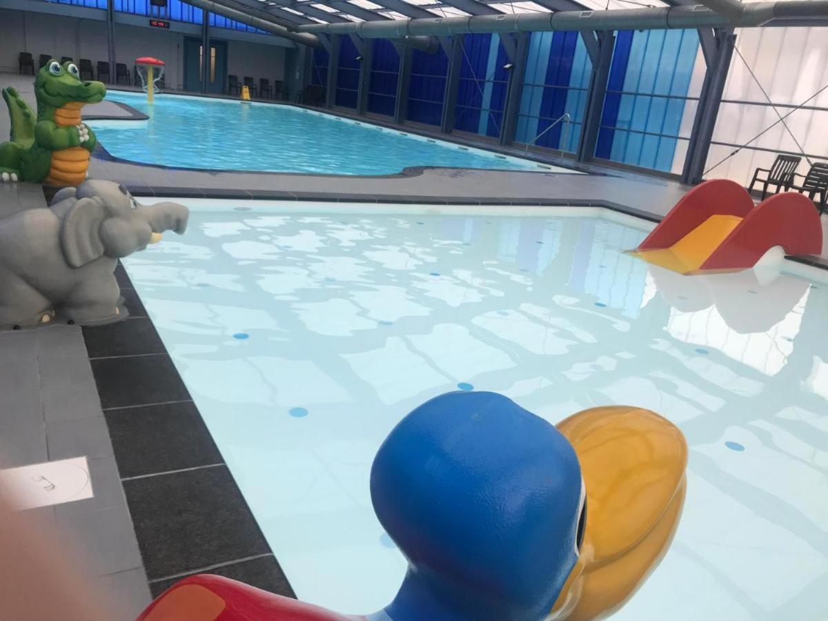 Het Familie Boshuisje - Vakantiewoning Op Prachtig Park Met Veel Faciliteiten Inc Ligbad Gramsbergen Eksteriør bilde
