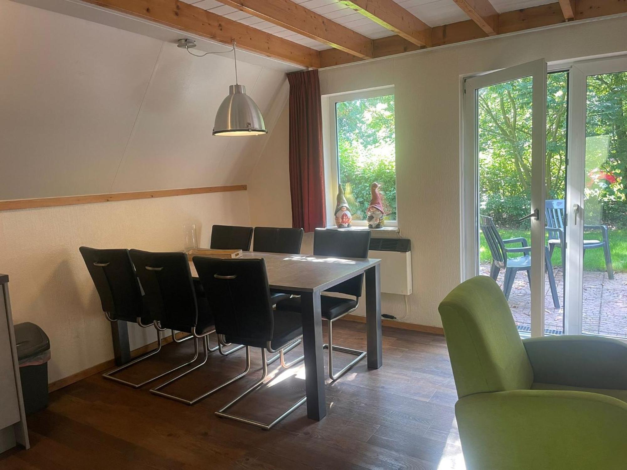 Het Familie Boshuisje - Vakantiewoning Op Prachtig Park Met Veel Faciliteiten Inc Ligbad Gramsbergen Eksteriør bilde